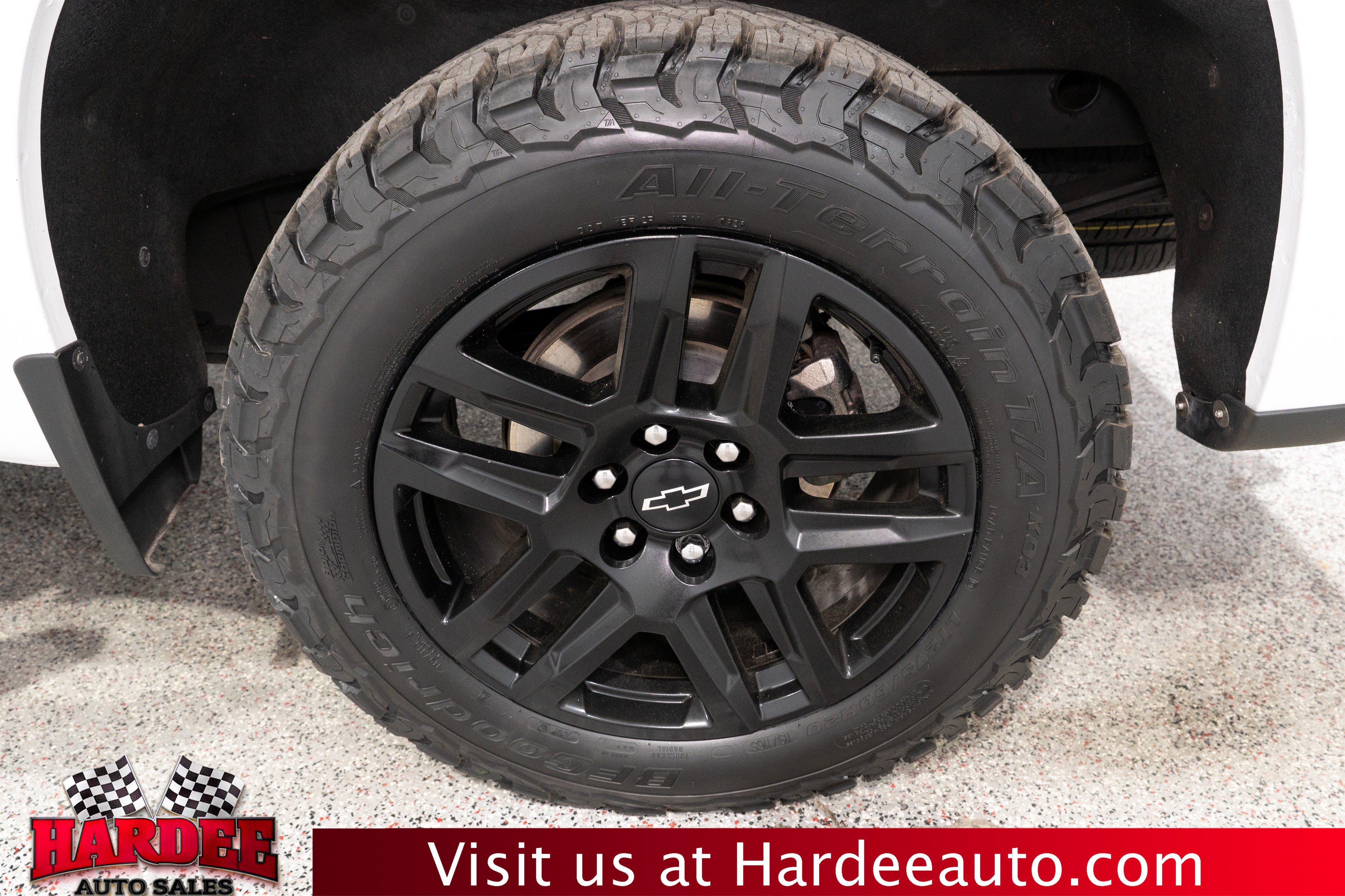 Used 2024 Chevrolet Silverado 1500 RST AWD/4WD image 10
