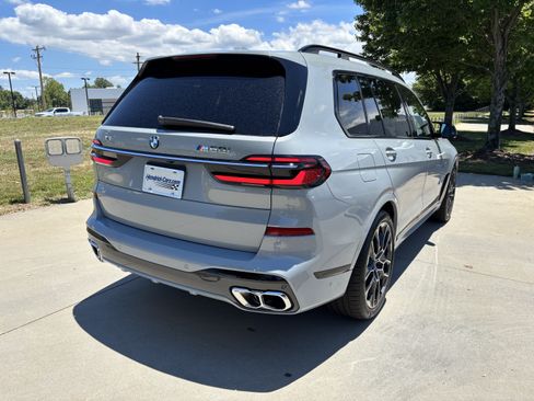 Certified 2026 BMW X7 M60i AWD/4WD image 12
