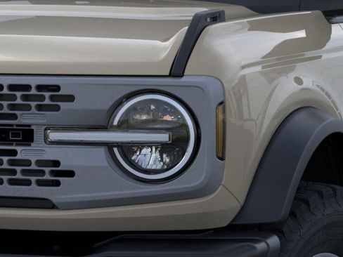 New 2025 Ford Bronco Badlands image 20
