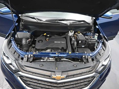 Used 2019 Chevrolet Equinox LT w/ Sun & Navigation Package AWD/4WD image 17