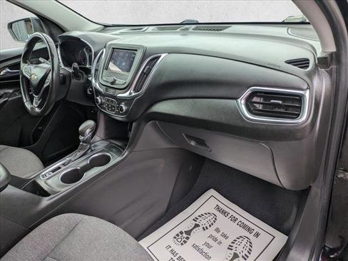 Used 2022 Chevrolet Equinox LT image 22