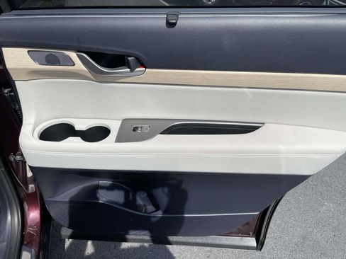 Used 2023 Hyundai Palisade Limited w/ Cargo Package image 44