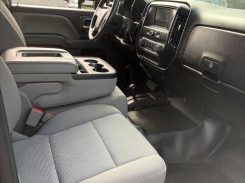 Used 2019 Chevrolet Silverado 2500 W/T w/ Snow Plow Prep Package AWD/4WD image 11