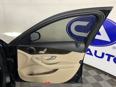 Used 2020 Mercedes-Benz C 300 Sedan image 42