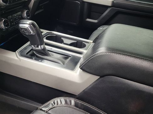 Used 2018 Ford F150 Lariat w/ Equipment Group 502A Luxury RWD image 26