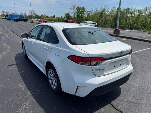 Certified 2024 Toyota Corolla LE FWD image 5