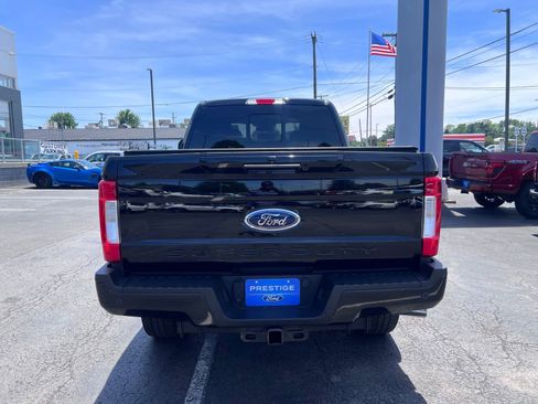 Used 2018 Ford F250 Lariat w/ Lariat Ultimate Package AWD/4WD image 9