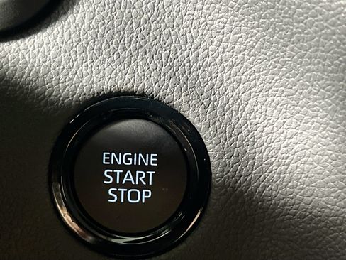 New 2026 Toyota Tundra Limited AWD/4WD image 23