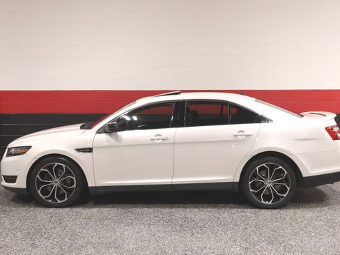 Used 2013 Ford Taurus SHO image 68