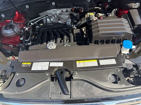Used 2022 Volkswagen Atlas SEL Premium AWD/4WD image 11