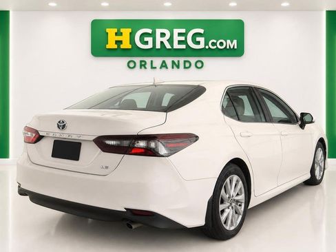 Used 2021 Toyota Camry LE FWD image 6