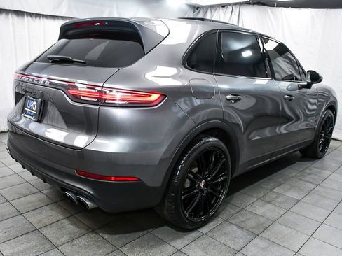 Used 2019 Porsche Cayenne S AWD/4WD image 6