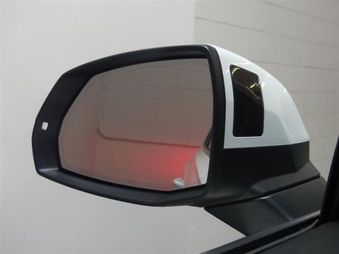 Used 2018 Audi Q7 2.0T Premium Plus image 16