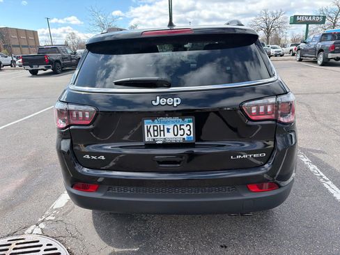 Used 2022 Jeep Compass Limited image 5