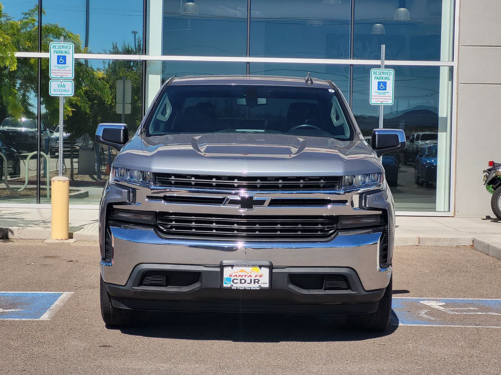 Used 2020 Chevrolet Silverado 1500 LT w/ Texas Edition RWD image 2
