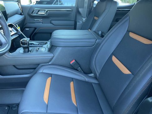 New 2026 GMC Sierra 1500 AT4 w/ AT4 Premium Package image 22