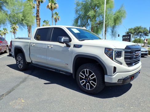 Used 2026 GMC Sierra 1500 AT4 w/ AT4 Premium Package AWD/4WD image 3