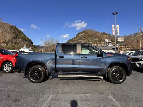 Used 2019 Chevrolet Silverado 1500 LT Trail Boss image 32