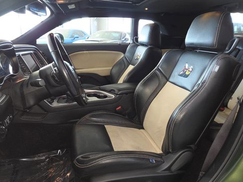 Used 2022 Dodge Challenger R/T Scat Pack image 19