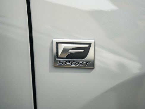 Used 2025 Lexus TX 500h AWD w/ Technology Package image 10