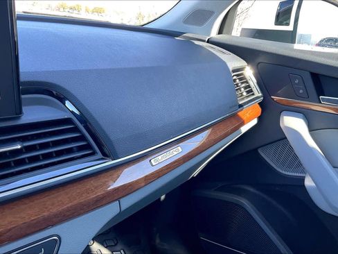 Used 2023 Audi Q5 2.0T Premium Plus image 31