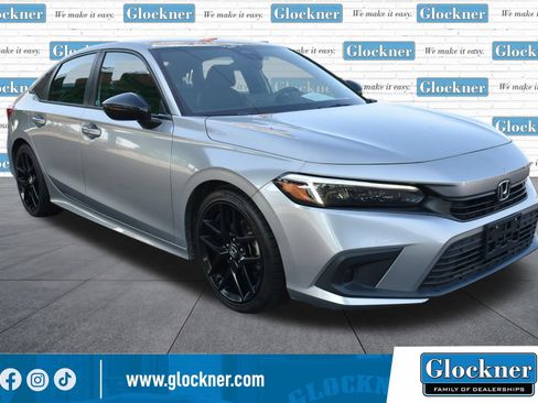 Used 2022 Honda Civic Sport image 3