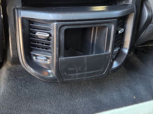 Used 2021 RAM 1500 Big Horn RWD image 15