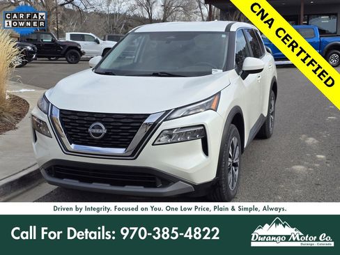 Used 2023 Nissan Rogue SV image 1