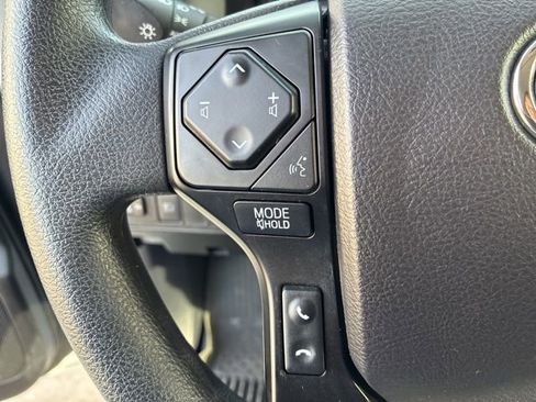 Used 2021 Toyota Tacoma SR image 29