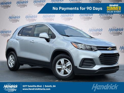 Used 2022 Chevrolet Trax LS w/ Tint and Cruise Package FWD image 1