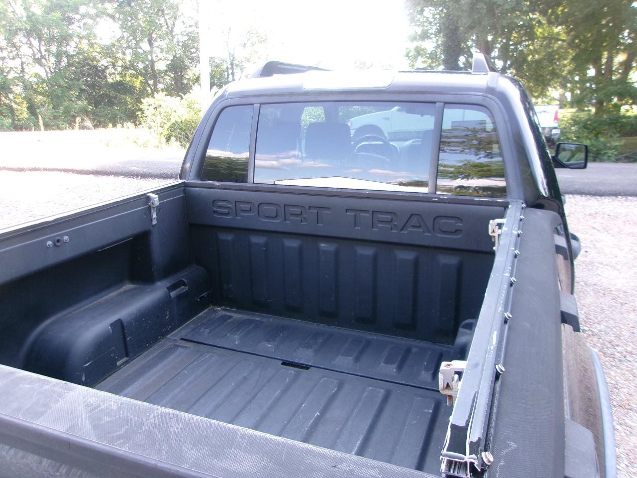 Used 2007 Ford Explorer Sport Trac XLT RWD image 19