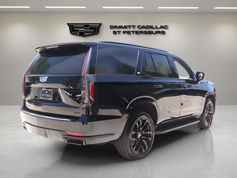 Used 2021 Cadillac Escalade Sport w/ LPO, ONYX Package AWD/4WD image 5