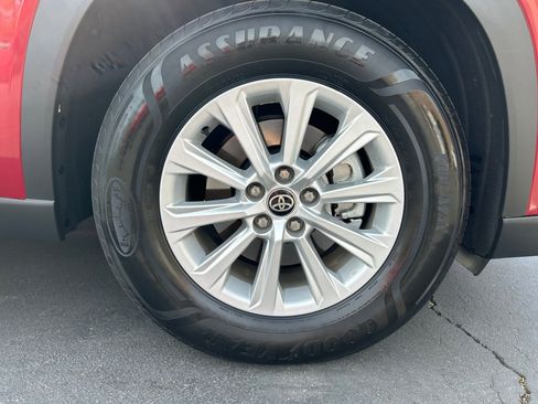 Certified 2025 Toyota Grand Highlander AWD image 35