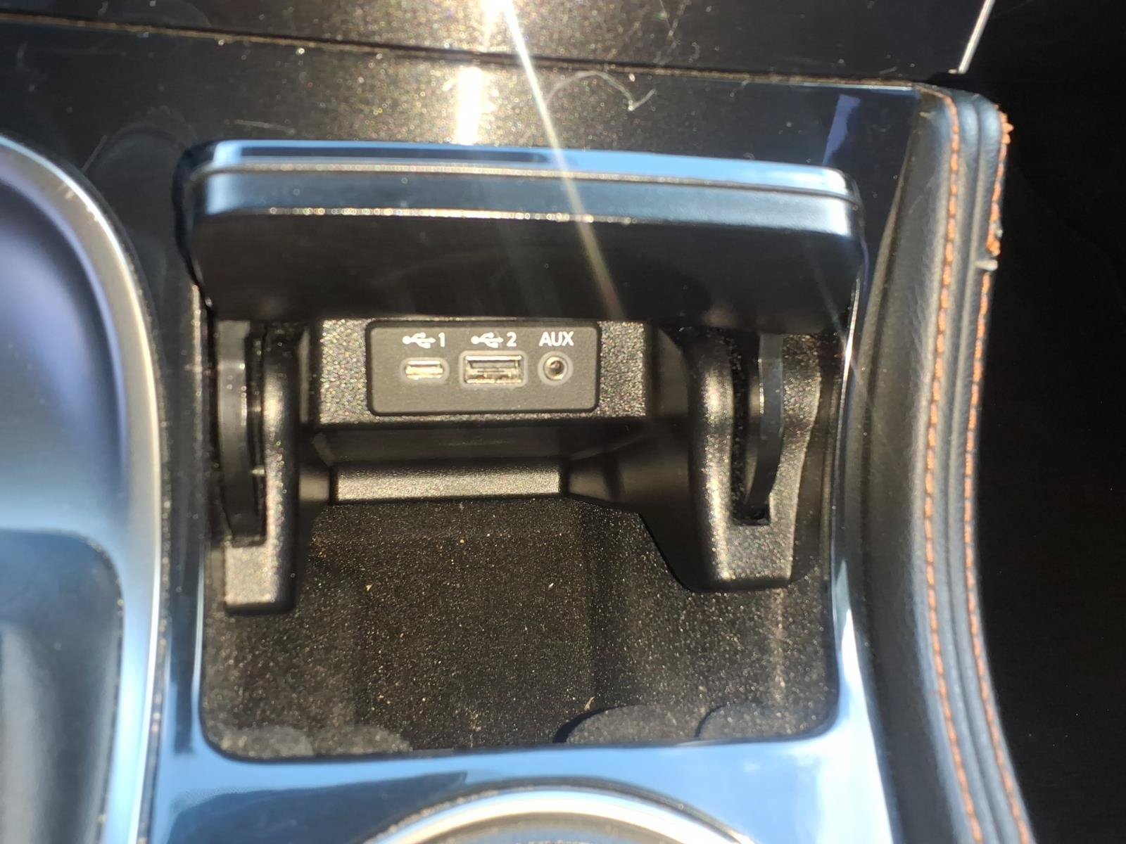 Used 2021 Nissan Maxima SR w/ Sport Mat Group FWD image 28