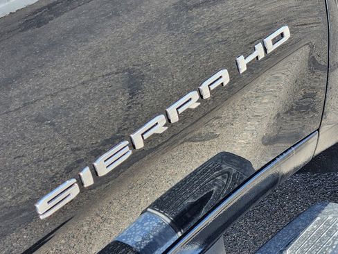 New 2025 GMC Sierra 2500 SLT w/ SLT Premium Package image 11