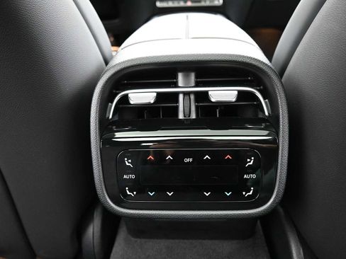 Used 2025 Mercedes-Benz E 53 AMG e 4MATIC Sedan image 18