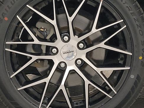 Used 2019 Toyota Camry SE image 31