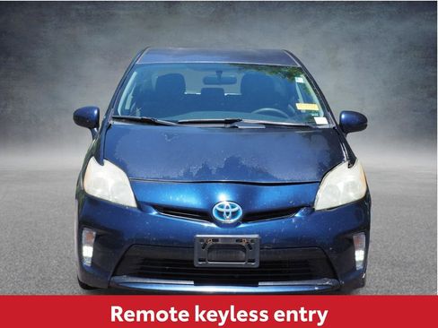Used 2018 Toyota Prius Two w/ Prius Two Safety Plus Package FWD image 5