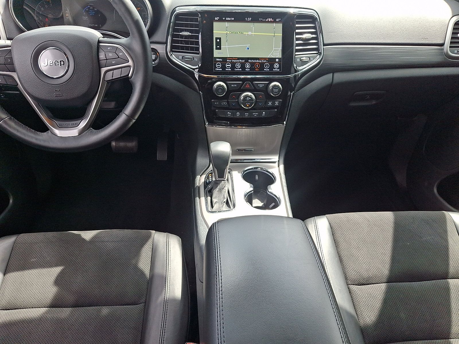 Used 2019 Jeep Grand Cherokee Altitude AWD/4WD image 5
