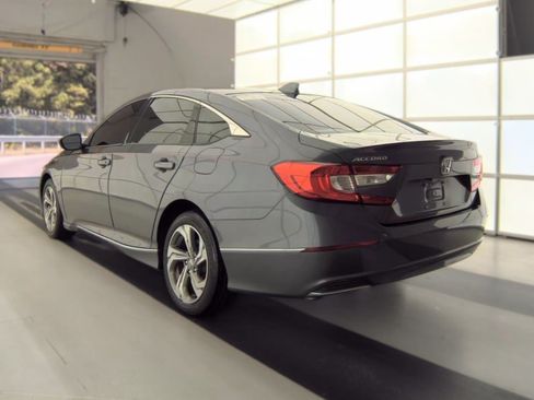 Used 2020 Honda Accord EX image 6