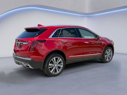 Used 2026 Cadillac XT5 Premium Luxury w/ Driver Assist Package AWD/4WD image 3