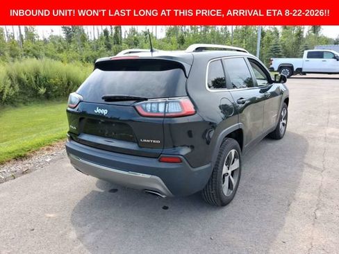 Used 2019 Jeep Cherokee Limited w/ Luxury Group AWD/4WD image 5