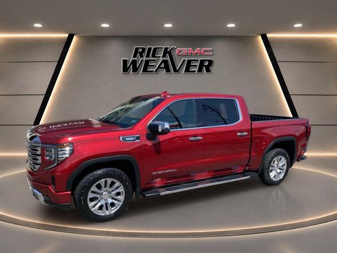 Used 2022 GMC Sierra 1500 Denali AWD/4WD image 2