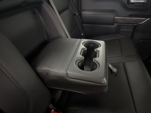 Used 2019 Chevrolet Silverado 1500 LTZ image 23