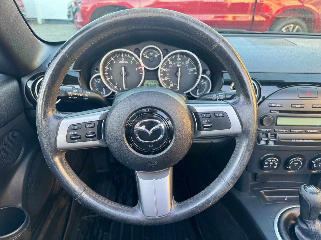 Used 2007 MAZDA MX-5 Miata Touring w/ Suspension Pkg RWD image 17
