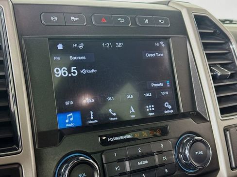 Certified 2019 Ford F450 Lariat w/ Tow Technology Bundle image 15