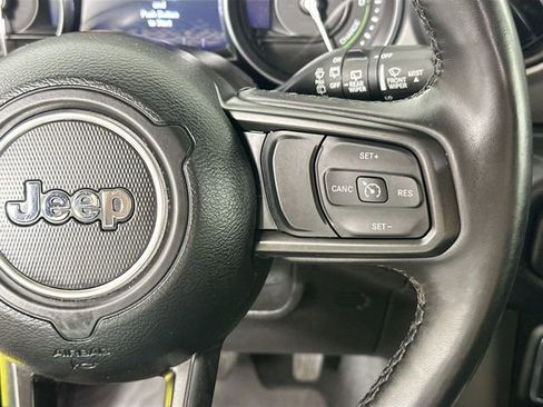 Used 2023 Jeep Wrangler Unlimited w/ Cold Weather Group AWD/4WD image 22