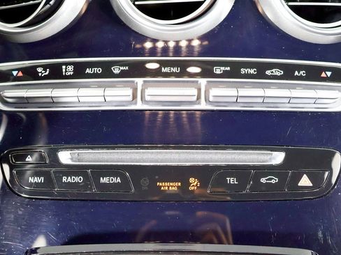 Used 2015 Mercedes-Benz C 300 4MATIC Sedan image 46