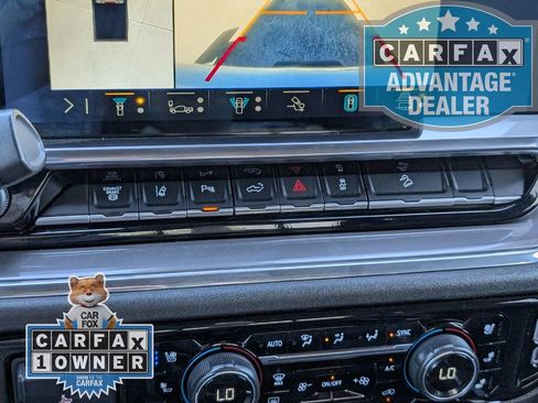 Used 2024 Chevrolet Silverado 2500 High Country w/ High Country Premium Package AWD/4WD image 11