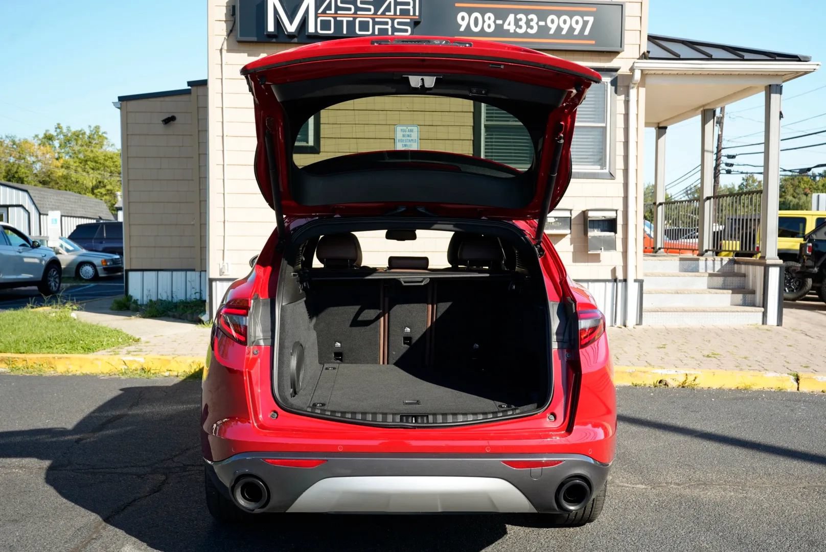 Used 2022 Alfa Romeo Stelvio Ti AWD/4WD image 32